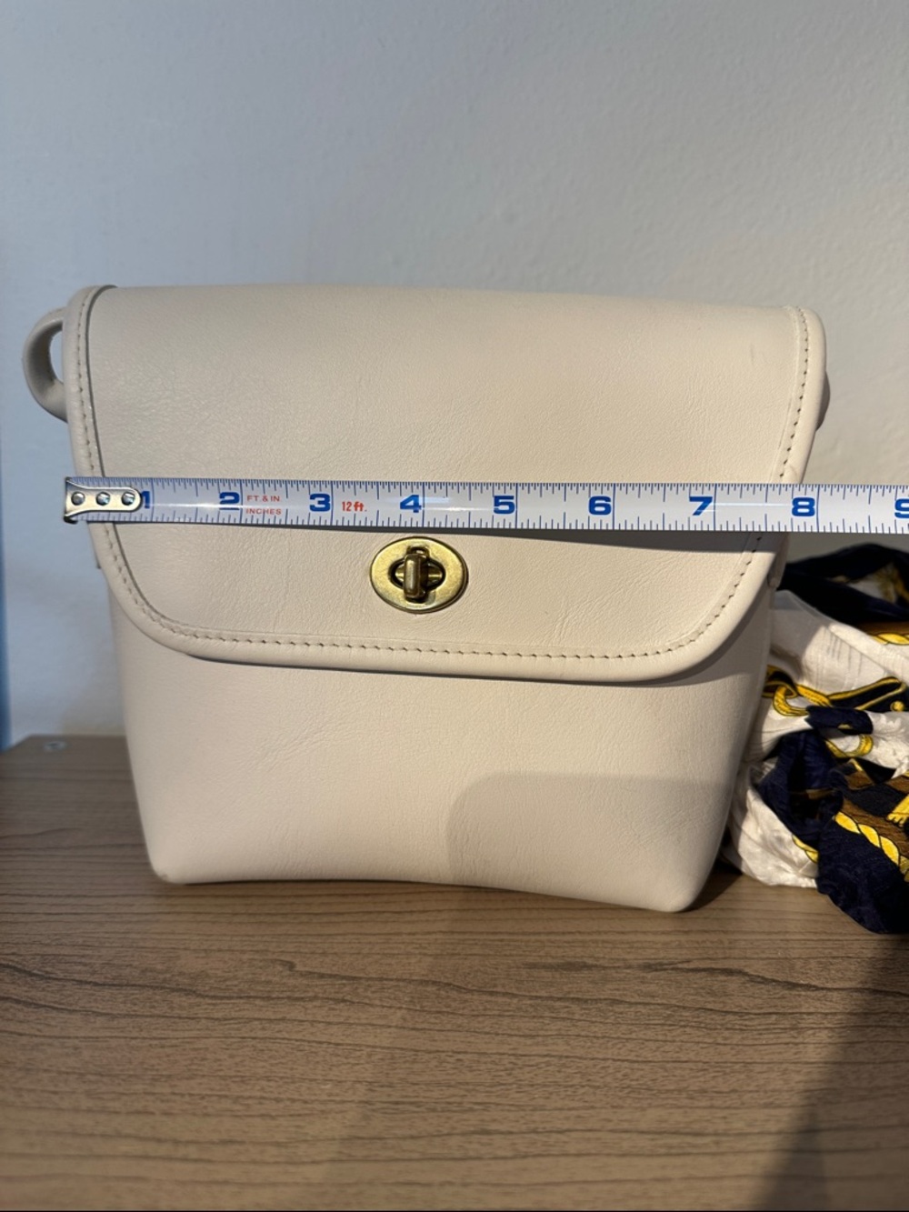 Vintage Coach Legacy Quincy Bag #9919 Bone Glove tanned Leather Crossbody - Picture 15 of 17